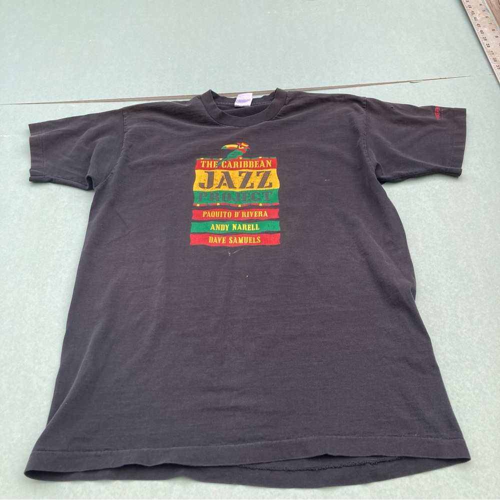 Vintage 90s single stitch Caribbean jazz project graphic t shirt made in USA